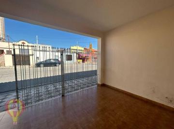 2efe4f6d4ee36350c12ac1713f9670cb01942603 · Casa para venda Vila Hortência