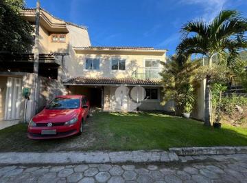 58eaf49a1974be40af20973d191e2ac273fdde6a · Casa com 4 quartos à venda, 300 m² por R$ 650.000 - Pontal Oceânico