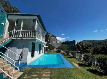 258a42b1df4edfc6c4bafc8015714f742c2015ad · Sítio próximo ao Castelo de Itaipava
