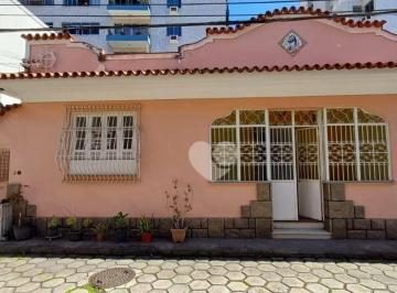 e8067eed5df423501260fb7cc593c0dc13e4223a · Casa de vila 3 quartos - suite - 3 vagas - ótima localização - R$520.000,00 - Méier - RJ