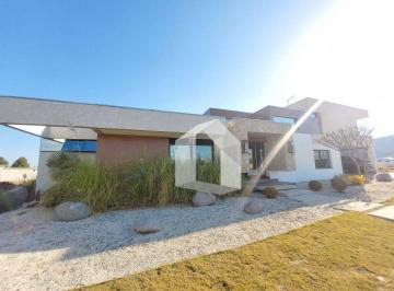 855f75dde2dae08d5d133e11d12ac3ee9d6fa773 · Casa com 3 suítes à venda, 300 m² por R$ 3.300.000 - Serras Altas - Poços de Caldas/MG