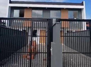 Casa · 64m² · 2 Quartos · 2 Vagas · Sobrado à venda no bairro Aventureiro - Joinville/SC