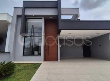 Casa · 140m² · 3 Quartos · 4 Vagas · Cond. Campos do Conde - Casa com Piscina, no Condomínio Campos do Conde