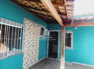 Casa · 2 Quartos · 1 Vaga · Casa à venda em Unamar, pertinho da praia