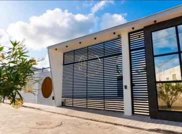 Apartamento · 80m² · 3 Quartos · 1 Vaga · Apartamento 3 Dormitórios à Venda na Praia de Taperapuã, Porto Seguro