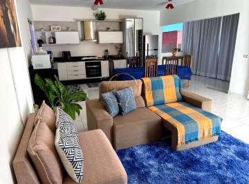 Apartamento · 100m² · 3 Quartos · 1 Vaga · Apartamento 3 Suítes à Venda em Alto Taperapuan, Porto Seguro