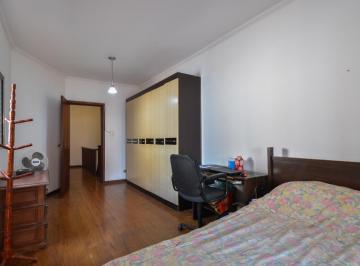 IMG_20260624_091601_000.jpeg · Funcional casa de vila para venda em Cambuci com 3 quartos, sendo 3 suítes, 200m² - remaxfront#WMXR4