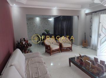 Casa · 468m² · 3 Quartos · 3 Vagas · Sobrado Isolado com Piscina e Espaço Gourmet na City Lapa - Conforto e Estilo em Localização Privile
