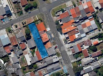 Terreno · 500m² · Terreno com 500 m² de área total, sendo 10 metros de testada por 50 metros de comprimento, localizad