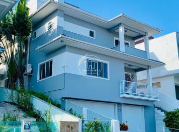 Casa · 420m² · 3 Quartos · 3 Vagas · Casa à venda no bairro Pedra Branca - Palhoça/SC