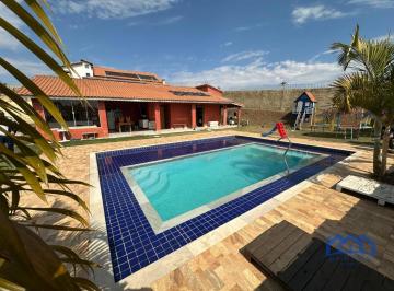 Foto 01 · Edícula com 1 Quarto e 2 banheiros à Venda, 1.000 m² por R$ 450.000 Cód. ch2430