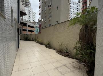 Apartamento de 4 quartos, Balneário Camboriú · Quadra da praia ao lado do Passeio San Miguel - Balneário Camboriú