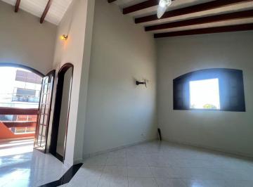 Comercial de 3 quartos, Caçapava · EXCELENTE ESQUINA PARA COMÉRCIO, NA REGIÃO CENTRAL DE CAÇAPAVA-SP.