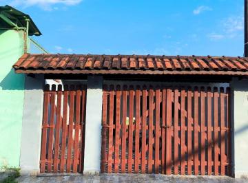 Fotos Imóvel · casa geminada ótima localização