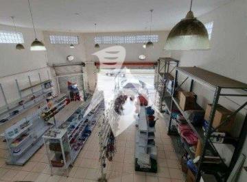 Comercial · 138m² · Ponto Comercial no Bairro da Vila Carrão com 215m²
