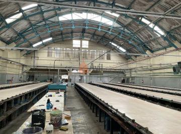 Comercial · 900m² · 4 Vagas · Galpão Comercial 900m² à Venda na Penha