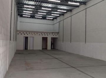 Comercial · 150m² · Galpão com 151m² para Locação no Jardim Itapeva  -  Mauá