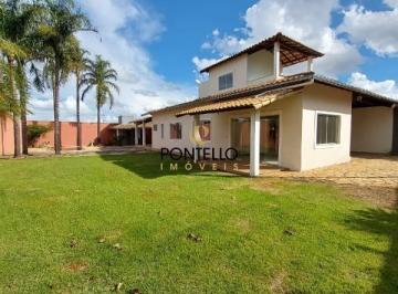 Casa · 190m² · 3 Quartos · 2 Vagas · Casa Santa Rita de Cassia 