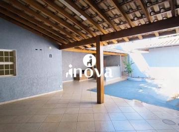 Casa · 220m² · 3 Quartos · 2 Vagas · Casa a venda, bairro Mercês