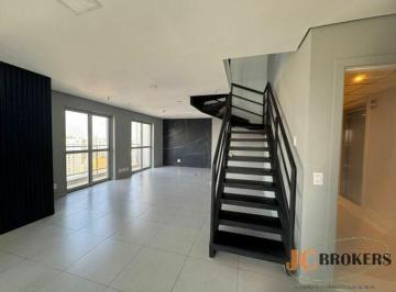 Comercial · 150m² · 2 Vagas · Conjunto comercial duplex com 150m²