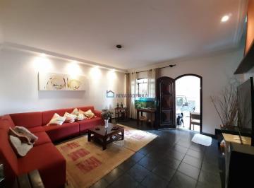 Casa · 256m² · 3 Quartos · 3 Vagas · Sobrado à venda com 3 dormitórios, 1 suíte, 3 vagas