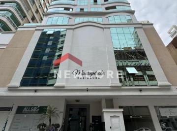 Comercial · 92m² · Sala comercial em Rua 244 - Meia Praia - Itapema/SC