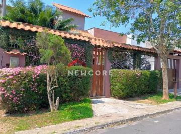 Casa · 157m² · 3 Quartos · 2 Vagas · Casa em R. Alcina Bernardes - Centro - Itatiaia/RJ