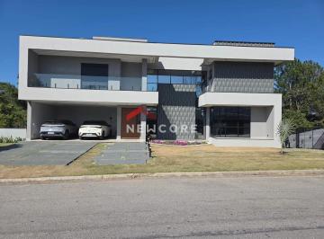 Casa · 470m² · 4 Quartos · 4 Vagas · Sobrado em Jambeiro - Centro - Jambeiro/SP