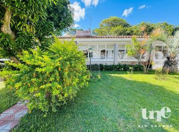 eae4bf6a59b784ab65e74b767f564707d6e123d0 · Linda casa no Jardim do Sol