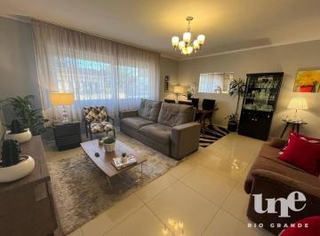 6cf21c10ed756f36e19d6804e842bb60ea55aa2f · Apartamento com 3 dormitórios à venda, 127 m² por R$ 230.000,00 - Centro - Rio Grande/RS
