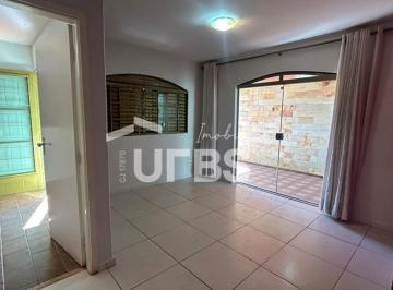 Casa de 3 quartos, Goiânia · CASA TERREA 168MT 3 QUARTOS SENDO 1 SUITE SETOR PARQUE DAS LARANJEIRAS 