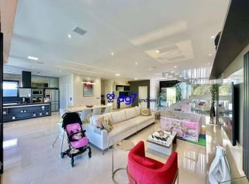 245ecb829f2495c885500d496e552c98eafc7d16 · Casa em condomínio de alto padrão na Granja Viana, com 4 suítes e 8 vagas, 483 m²!