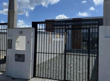 kcnwnpk2owrmnzg4ymm4ndfm_md · Geminado planta baixa com 55 m², contendo 2 quartos e espaço para 2 veículos.