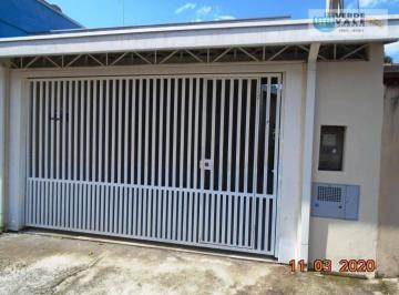 51ce321dd007056d42bb1097ab02376928550dc0 · Casa com piscina-3 dormitórios(ste)- Novo Horizonte