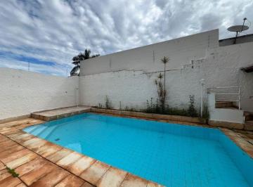 121c758fcd1eaf95d0fad74f178b0a73aae91fa5 · Casa à venda em Taguatinga 224,25m de área construída