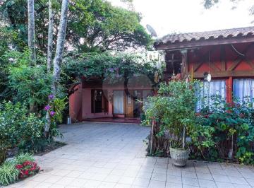 Casa · 350m² · 3 Quartos · 3 Vagas · Condomínio com 3 quartos à venda em Condomínio Iolanda - SP