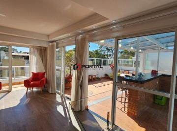 Apartamento · 183m² · 3 Quartos · 3 Vagas · Cobertura duplex na Granja Viana.