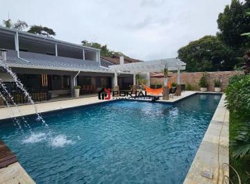 Casa · 623m² · 5 Quartos · 6 Vagas · Casa de Alto Padrão com 5 Dormitórios e 623 m² na Granja Viana - Venda ou Aluguel!!