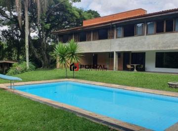 Casa · 430m² · 4 Quartos · 6 Vagas · Lindo imóvel em excelente localização na região da Granja Viana, 2.000 m² de muita natureza!