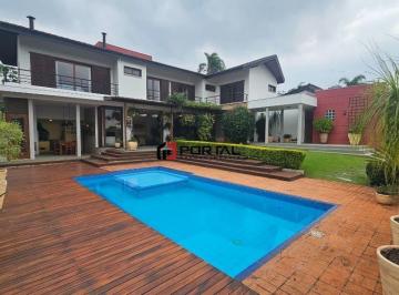 Casa · 490m² · 4 Quartos · 3 Vagas · Casa com 4 dormitórios à venda, 490 m² por R$ 4.500.000 - Granja Viana - Cotia/SP