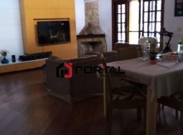 Casa · 169m² · 3 Quartos · 3 Vagas · Casa com 3 dormitórios à venda, 169 m² por R$ 1.200.000,00 - Granja Viana - Carapicuíba/SP