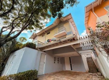 Casa · 153m² · 3 Quartos · 2 Vagas · Casa à venda em condomínio com localização privilegiada, a poucos metros do The Square Open Mal!!!