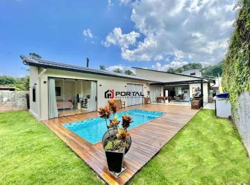 Casa · 277m² · 3 Quartos · 3 Vagas · Rua Rio Bonito (R Fechada - Portaria 24h) - TÉRREA