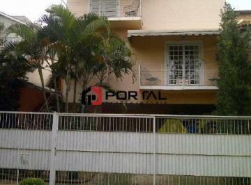 Casa · 200m² · 3 Quartos · 4 Vagas · Excelente imóvel Condomínio Vila Velha km 23!