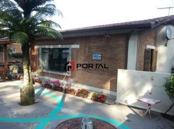 Casa · 303m² · 3 Quartos · 4 Vagas · Casa com 3 dormitórios à venda, 303 m² por R$ 1.100.000 - Granja Viana - Cotia/SP