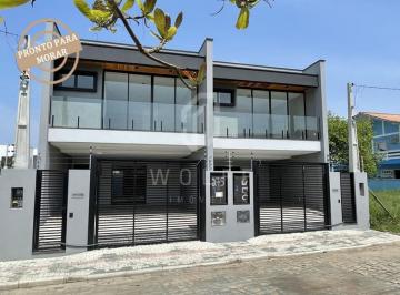 Casa de 3 quartos, Balneário Piçarras · JD716 - Sobrado de Alto Padrão a 270 metros da Praia em Balneário Piçarras/SC