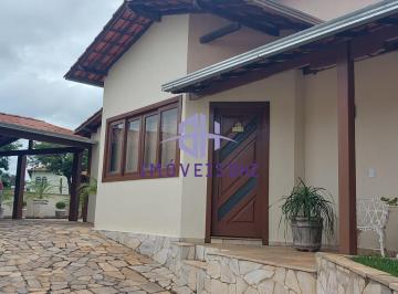 Casa · 210m² · 4 Quartos · 5 Vagas · CASA A VENDA NO SANTA AMELIA, 4 QUARTOS, 2 SUITES, 5 VAGAS