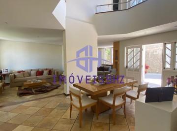 Casa · 330m² · 3 Quartos · 4 Vagas · Casa Padrão, 3 quartos, 4 vagas, Santa Amélia R$ 1.380.000