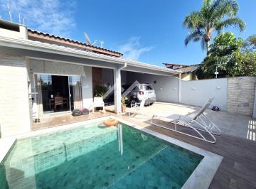 Casa · 250m² · 4 Quartos · 4 Vagas ·
Sobrado em Peruíbe