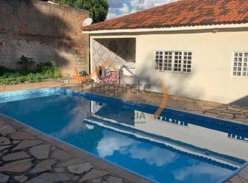 Casa de 3 quartos, Sobradinho · Casa no Condomínio Vivendas Friburgo/Casa com Terreno Escriturado